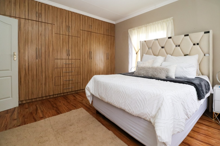 3 Bedroom Property for Sale in Wilkoppies North West